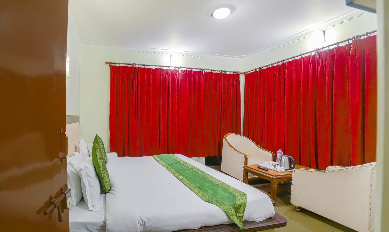 Premier Pahalgam Hotel Екстериор снимка